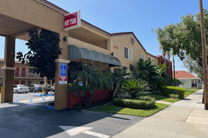 Rivera Inn & Suites Motel Pico Rivera