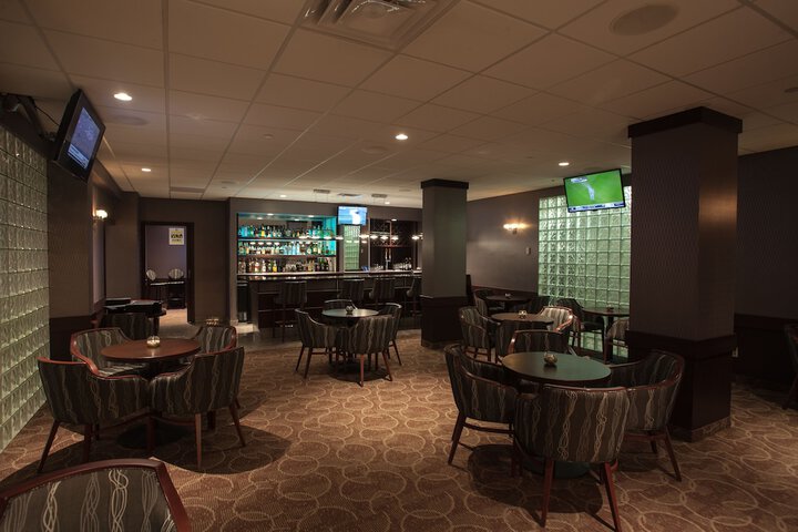 Park Town Hotel