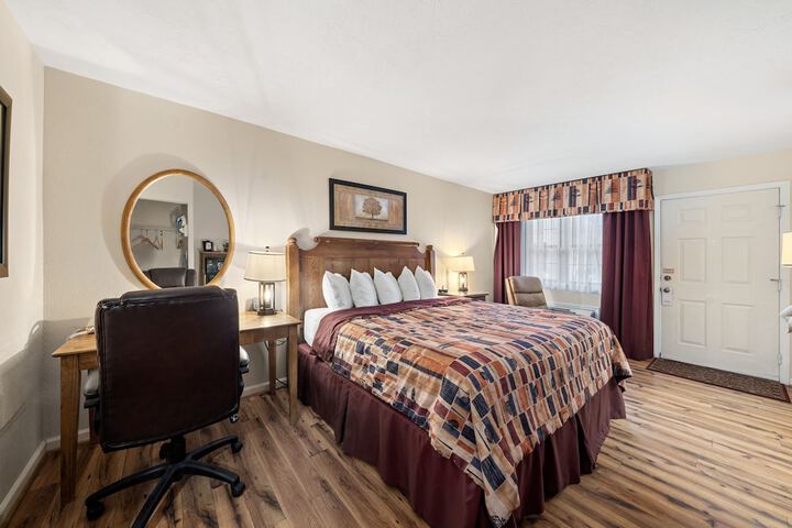 Jonathan Creek Inn
