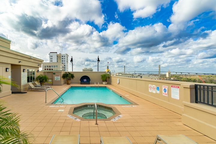 Holiday Inn Express Savannah - Historic District by IHG