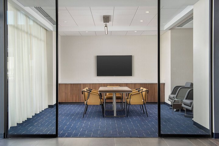 Courtyard by Marriott Indianapolis Plainfield
