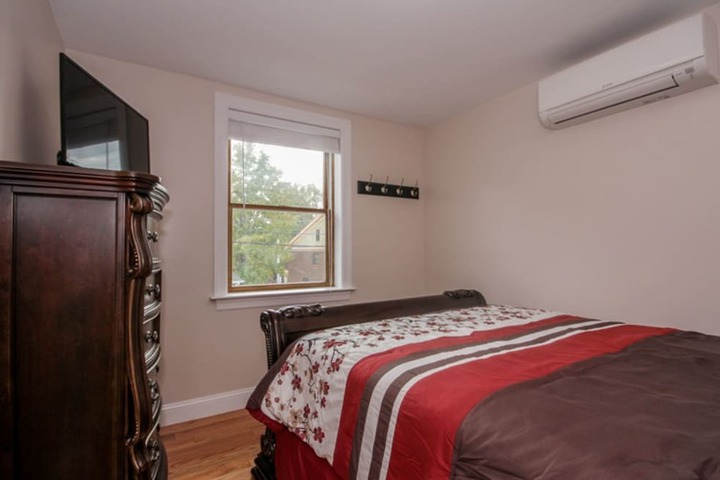 Room 19 of 32