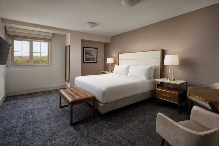Pomeroy Hotel Fort McMurray