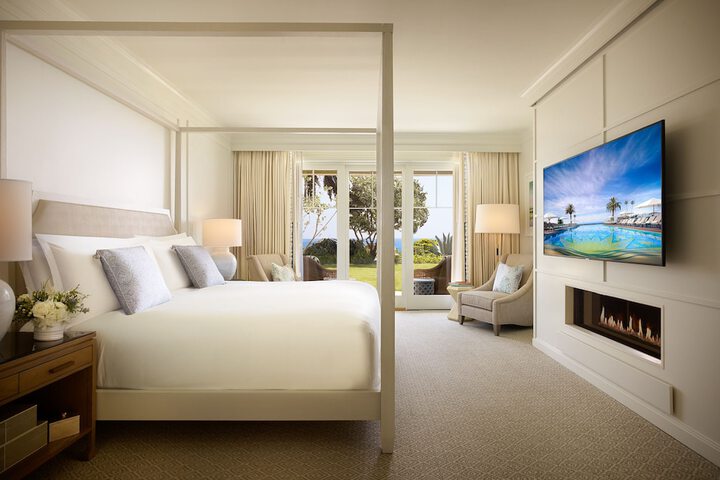 Room 42 of 151