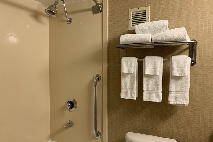 Room 16 of 57