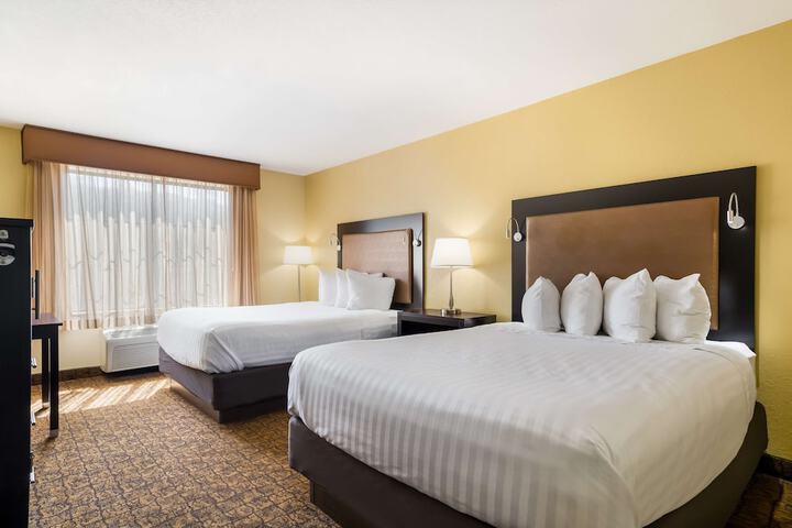 Best Western Escondido Hotel
