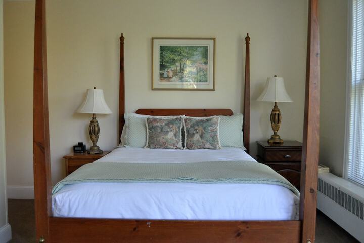 Hotel Interior 122 of 217