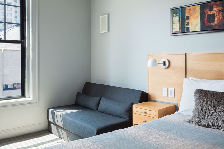 Room 16 of 21