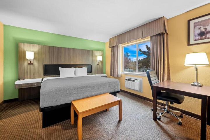 Quality Inn Madras