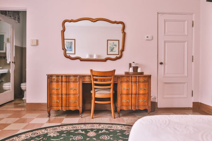 Room 31 of 52
