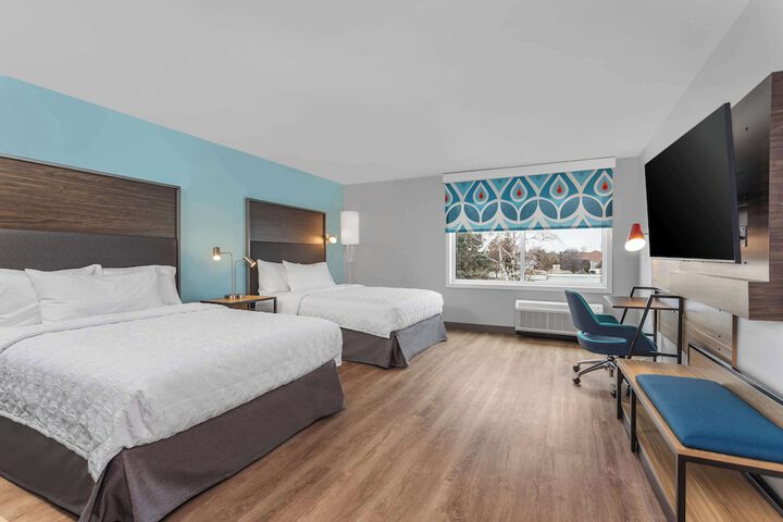 Tru by Hilton Janesville