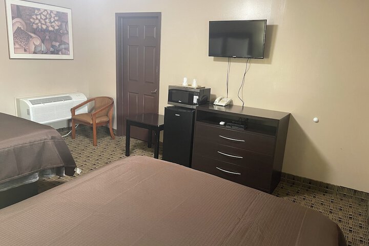 Room 35 of 46