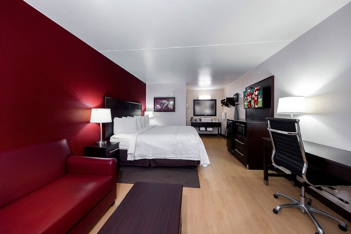 Room 35 of 45