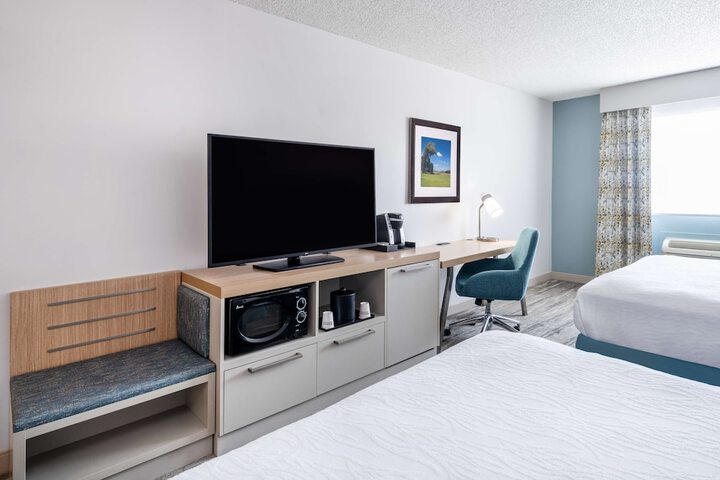 Room 14 of 63