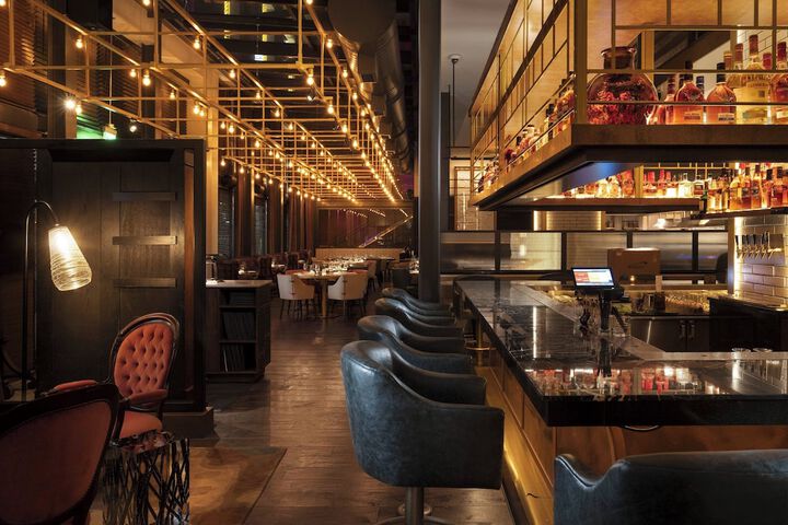 Hotel Distil Autograph Collection