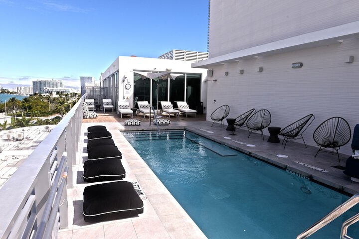 Pool 14 of 103