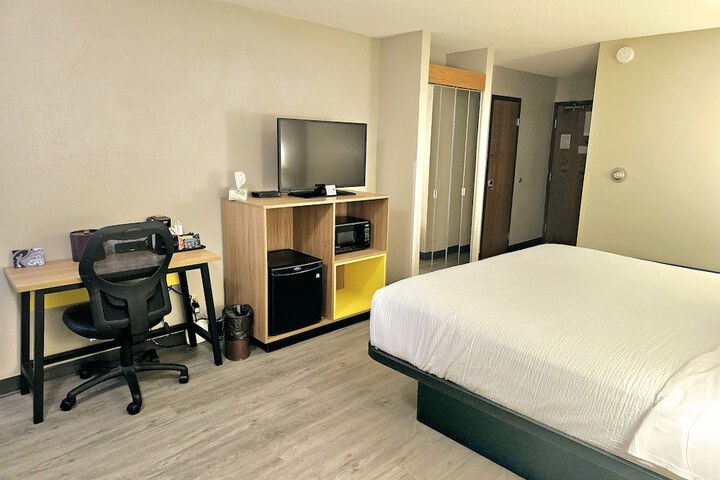 Room 20 of 27