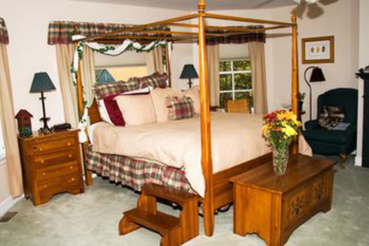Brightwood Inn