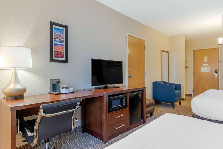 Room 14 of 40