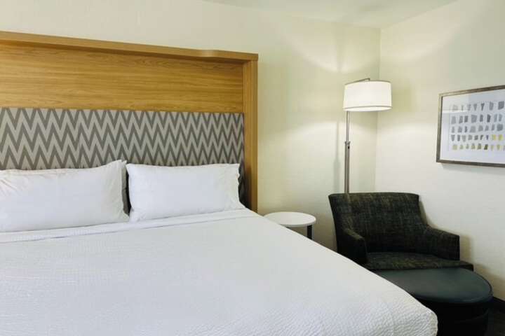 Holiday Inn Miami - International Airport by IHG