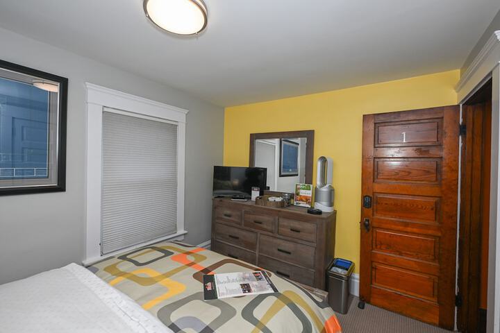 Room 123 of 276