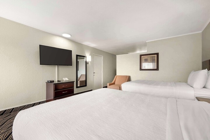 Best Western Red Carpet Inn