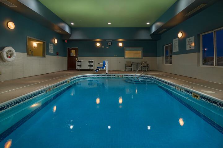 Pool 6 of 39
