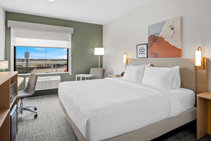 Spark by Hilton Garland Dallas East
