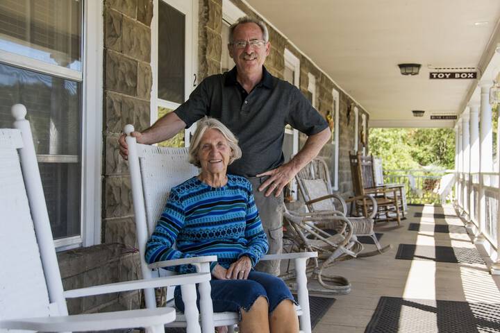 Calhoun House Inn & Suites