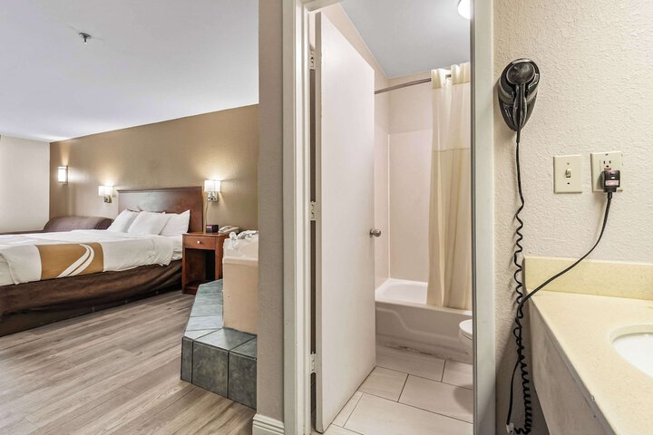Quality Inn Quincy - Tallahassee West