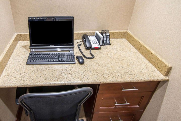 Business Center 38 of 38