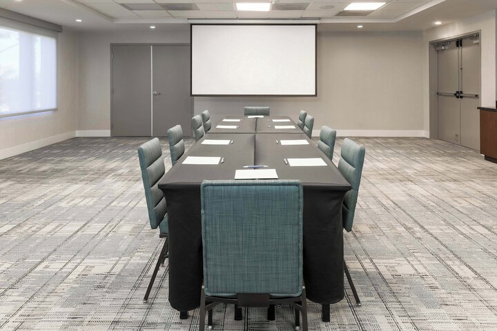Four Points by Sheraton Ontario-Rancho Cucamonga