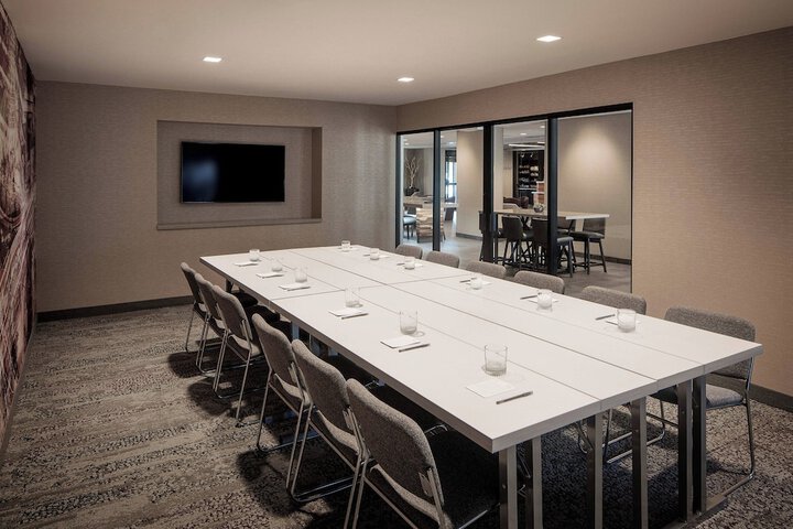 Courtyard by Marriott Cincinnati Airport South / Florence