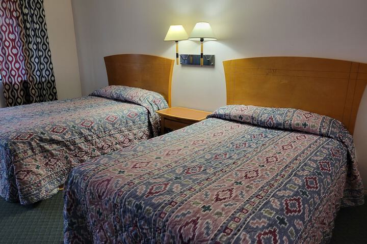 Room 24 of 50