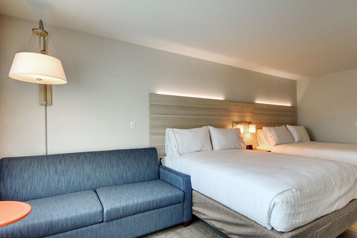 Room 25 of 70