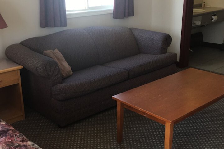 Room 22 of 36