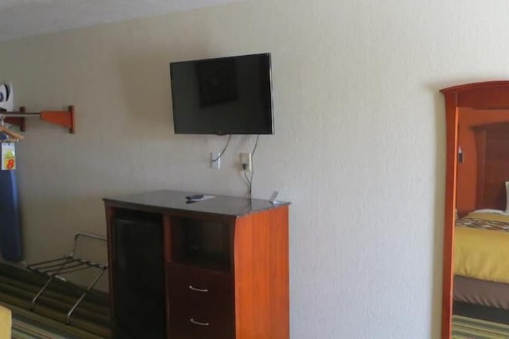 Room 20 of 44