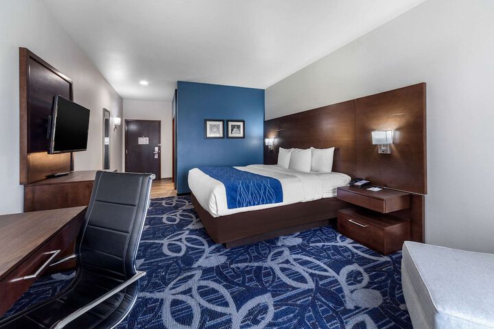 Room 22 of 35