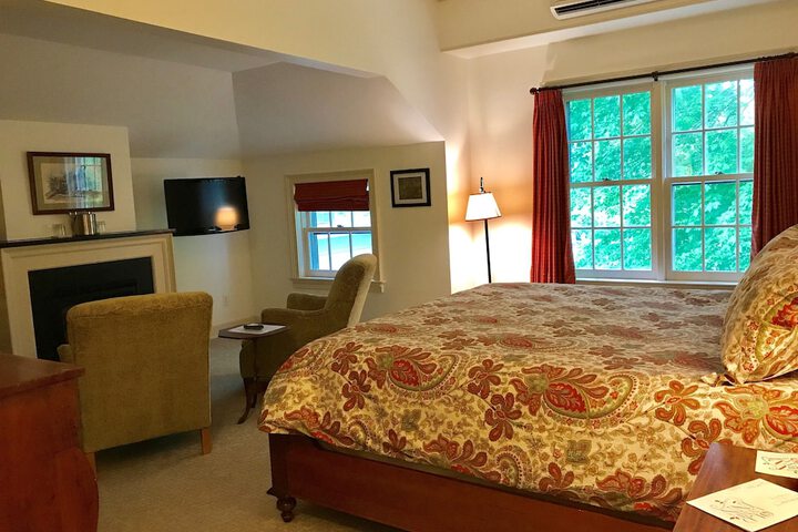 Room 18 of 40