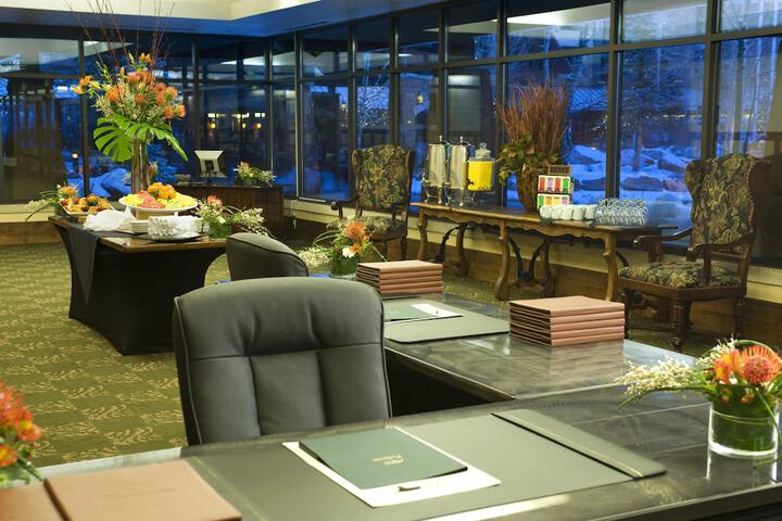 Grand Summit Hotel - Canyons Village a RockResort
