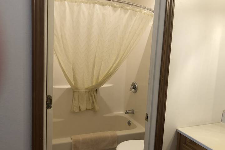 Room 35 of 54