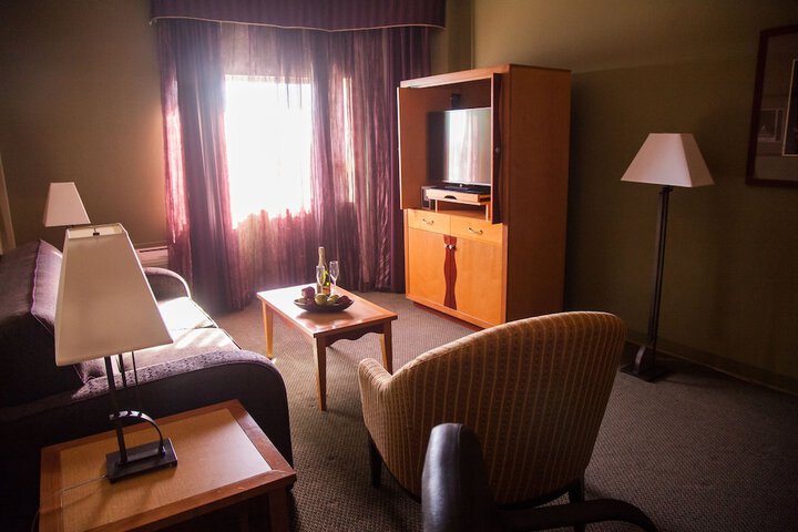 Room 38 of 85