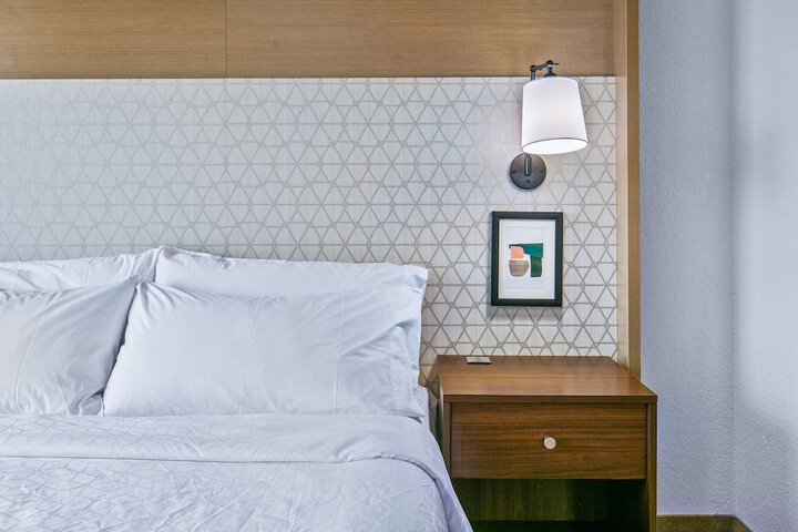 Room 40 of 58