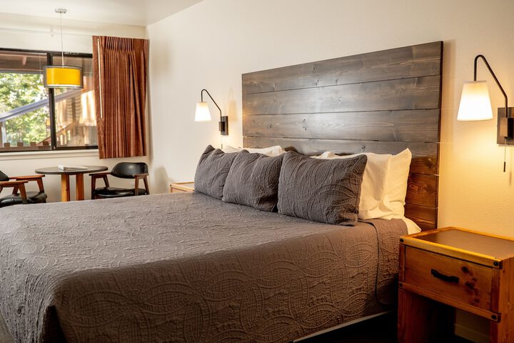 Room 41 of 235