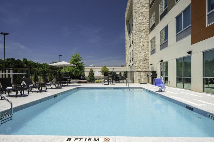 Pool 6 of 56