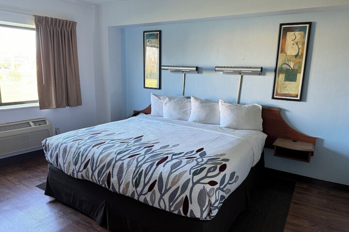 Sycamore Suites
