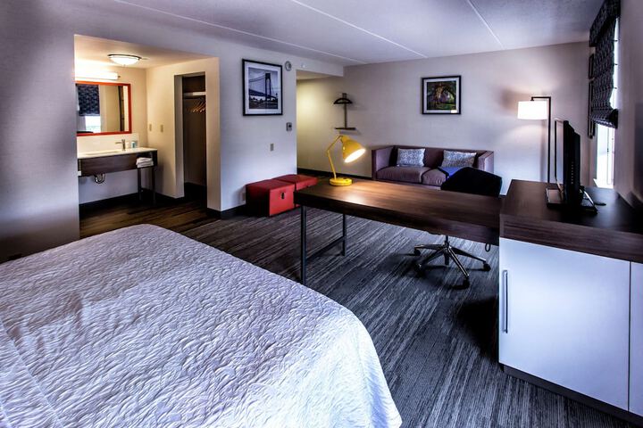Room 18 of 45
