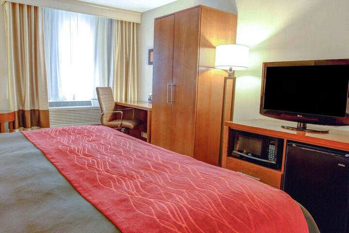 Room 42 of 52