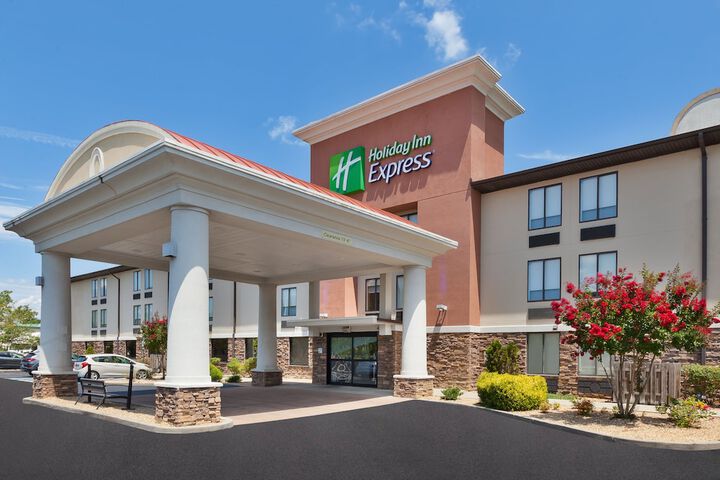 Hotel 4 of 40