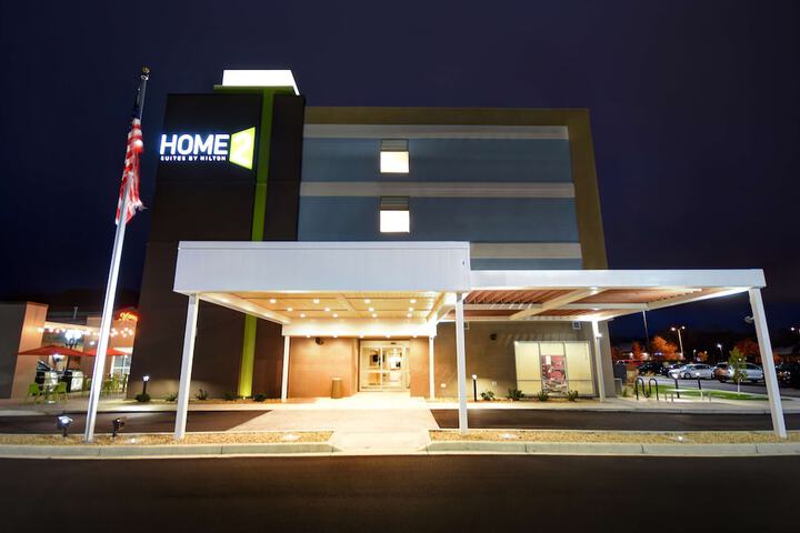Hotel 4 of 43